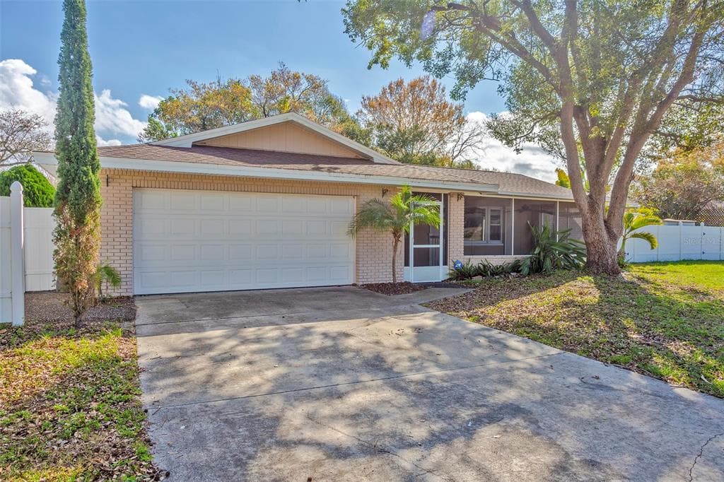 2957 PALMETTO COURT DUNEDIN, FL 34698