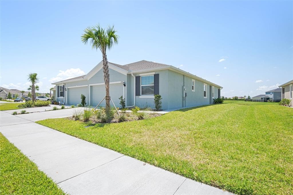 7844 STONEBROOK CIRCLE WESLEY CHAPEL, FL 33545