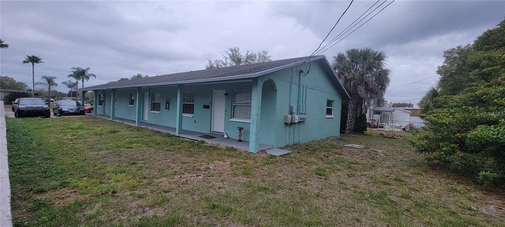6035 10TH STREET N ST PETERSBURG, FL 33703