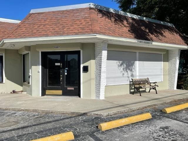 6807 S MACDILL AVENUE UNIT 1 TAMPA, FL 33611