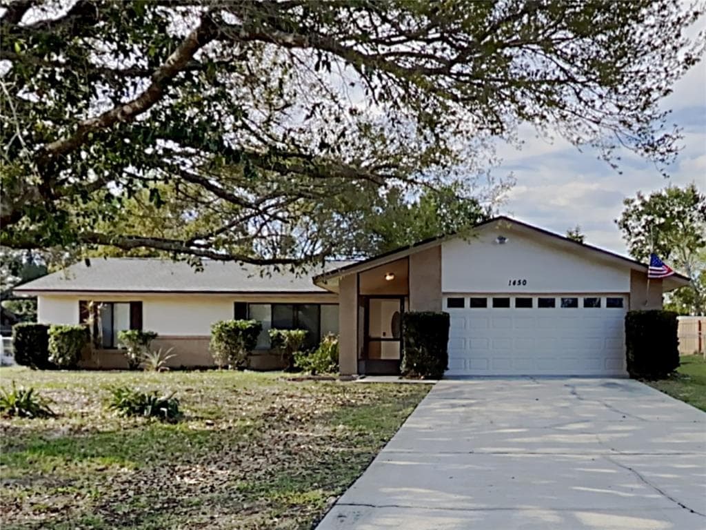 1450 FREEPORT DRIVE DELTONA, FL 32725