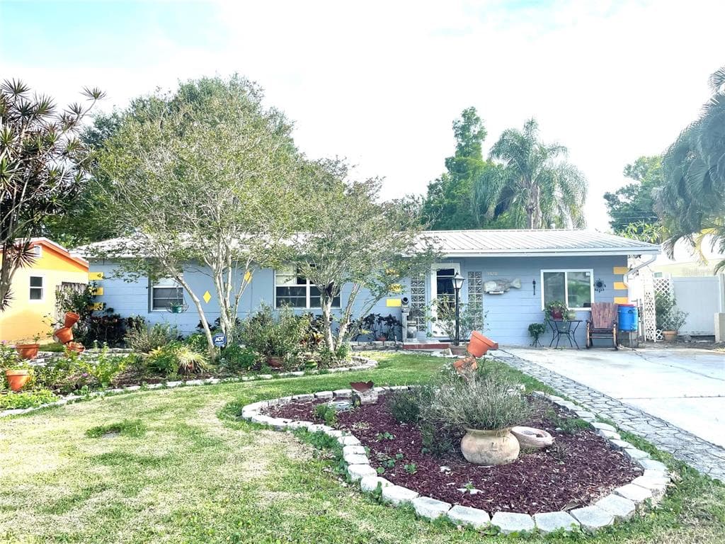 5570 65TH AVENUE N PINELLAS PARK, FL 33781