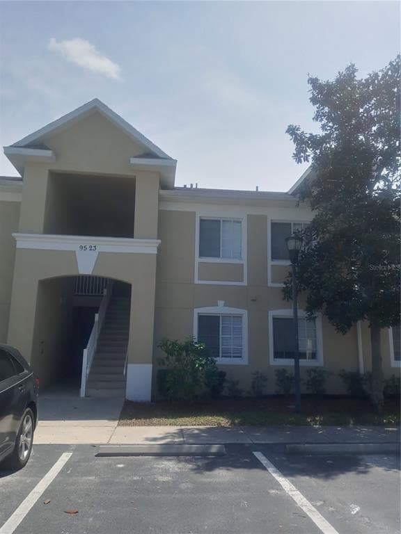 6445 CYPRESSDALE DRIVE UNIT 202 RIVERVIEW, FL 33578