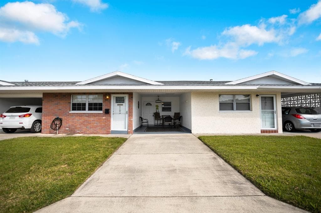 5103 PARK LAKE DRIVE N PINELLAS PARK, FL 33782