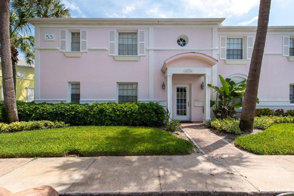 4754 COBIA DRIVE SE UNIT B ST PETERSBURG, FL 33705