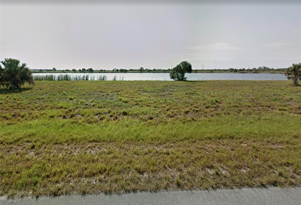 70 WILLOW ROAD PLACIDA, FL 33946
