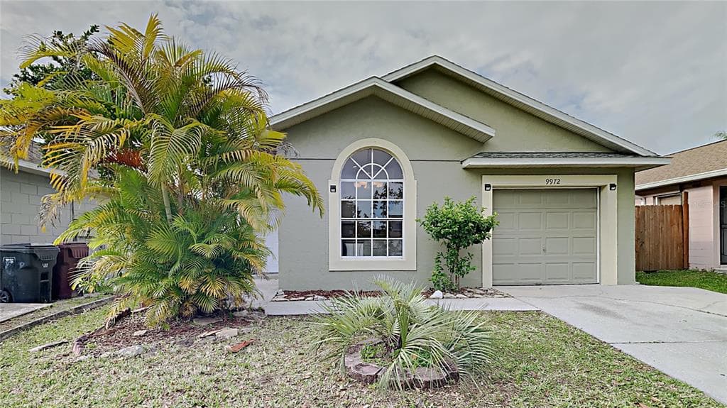 9972 RED CLOVER AVENUE ORLANDO, FL 32824