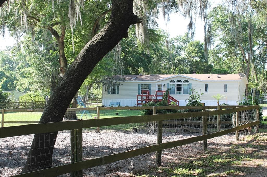 3533 OVERSTREET LANE VALRICO, FL 33594