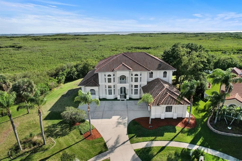 10307 MANTA WAY TAMPA, FL 33615
