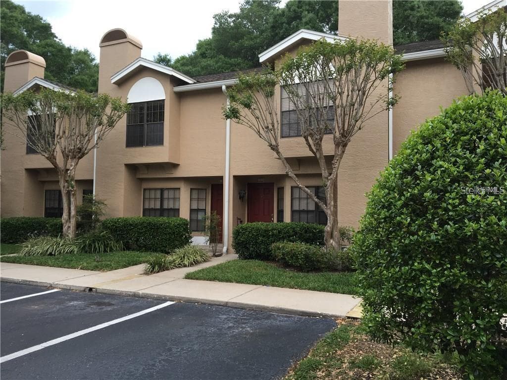 5100 BURCHETTE ROAD UNIT 1202 TAMPA, FL 33647