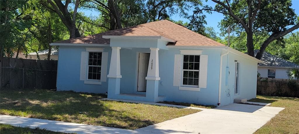 2609 E CHELSEA STREET TAMPA, FL 33610