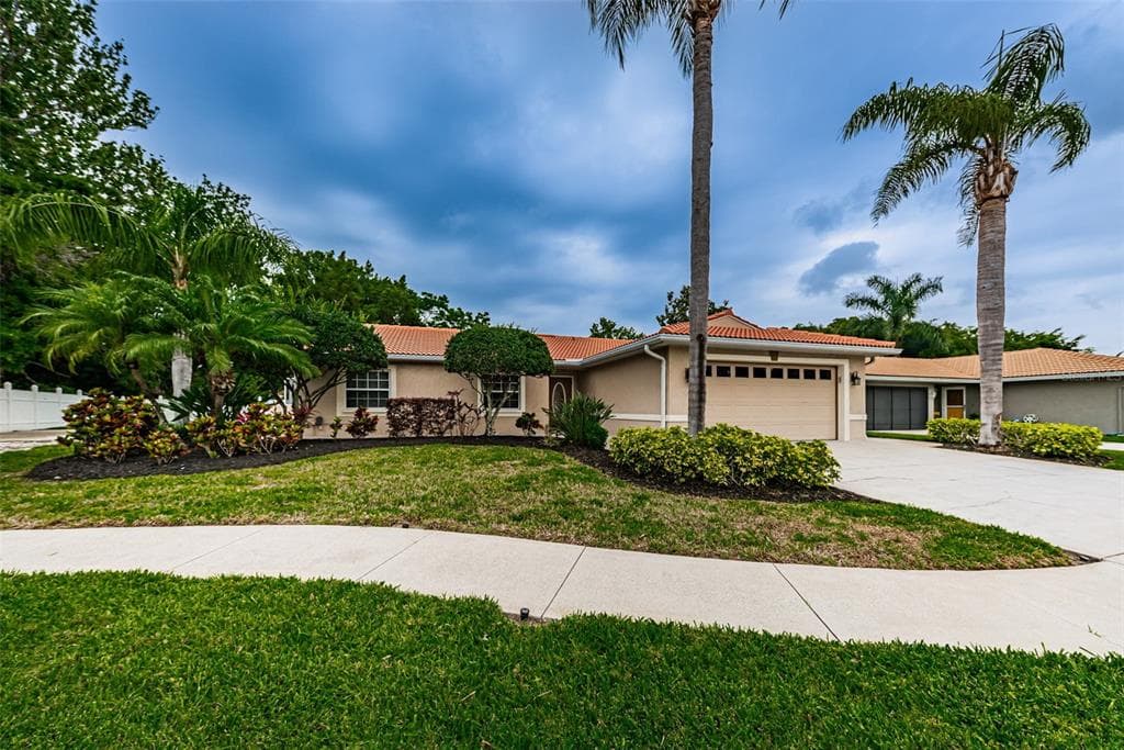 1849 MOURNING DOVE DRIVE
