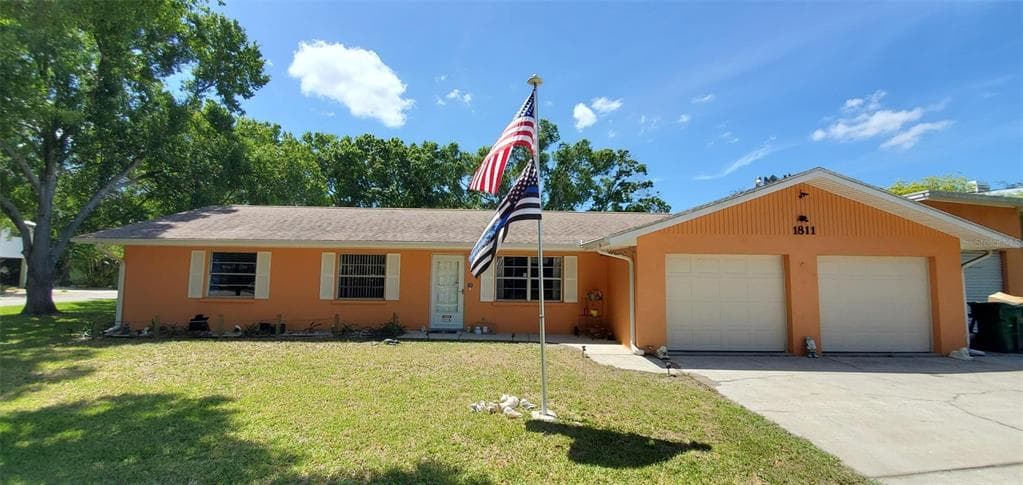 1811 8TH STREET W PALMETTO, FL 34221