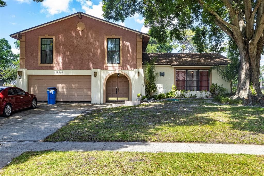 16218 W COURSE DRIVE TAMPA, FL 33624