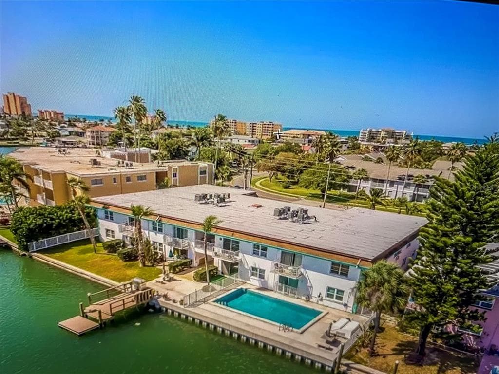 11655 3RD STREET E UNIT 11 TREASURE ISLAND, FL 33706