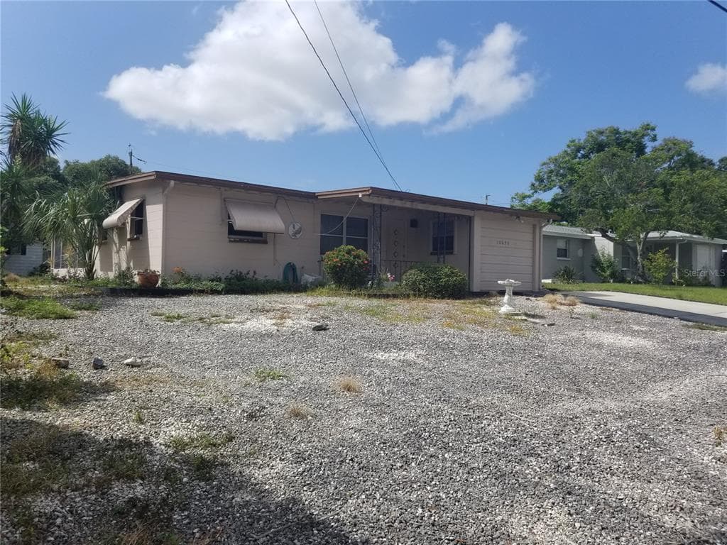 10636 114TH AVENUE LARGO, FL 33773