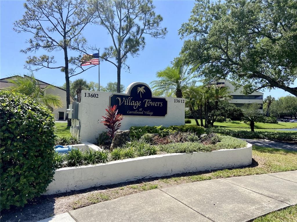 13610 S VILLAGE DRIVE UNIT 4205 TAMPA, FL 33618