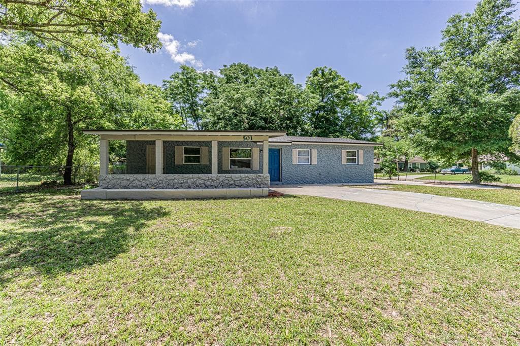 501 PEACH TREE LANE ALTAMONTE SPRINGS, FL 32701