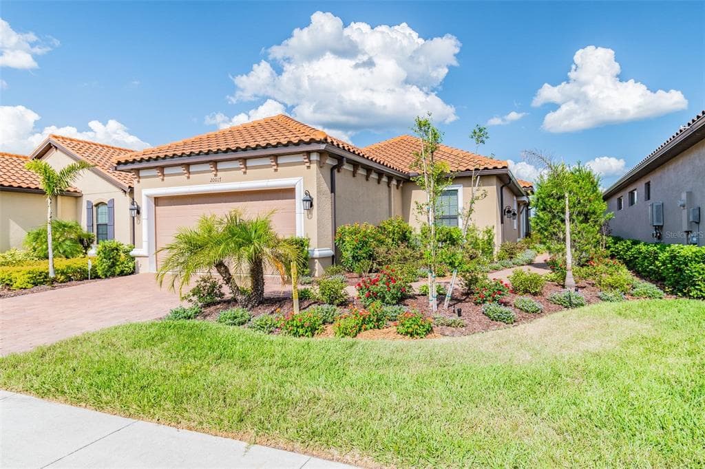 20017 CALLISTO HILL PLACE TAMPA, FL 33647