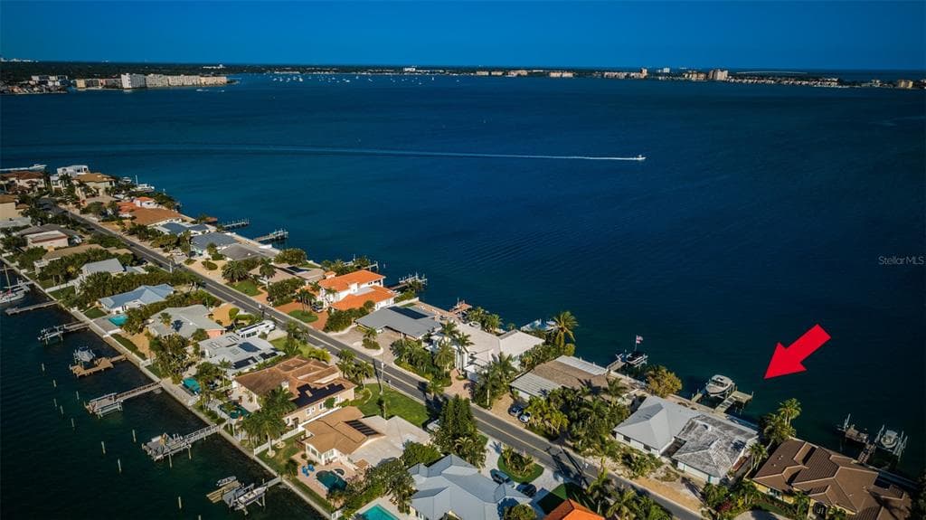 424 55TH AVENUE ST PETE BEACH, FL 33706