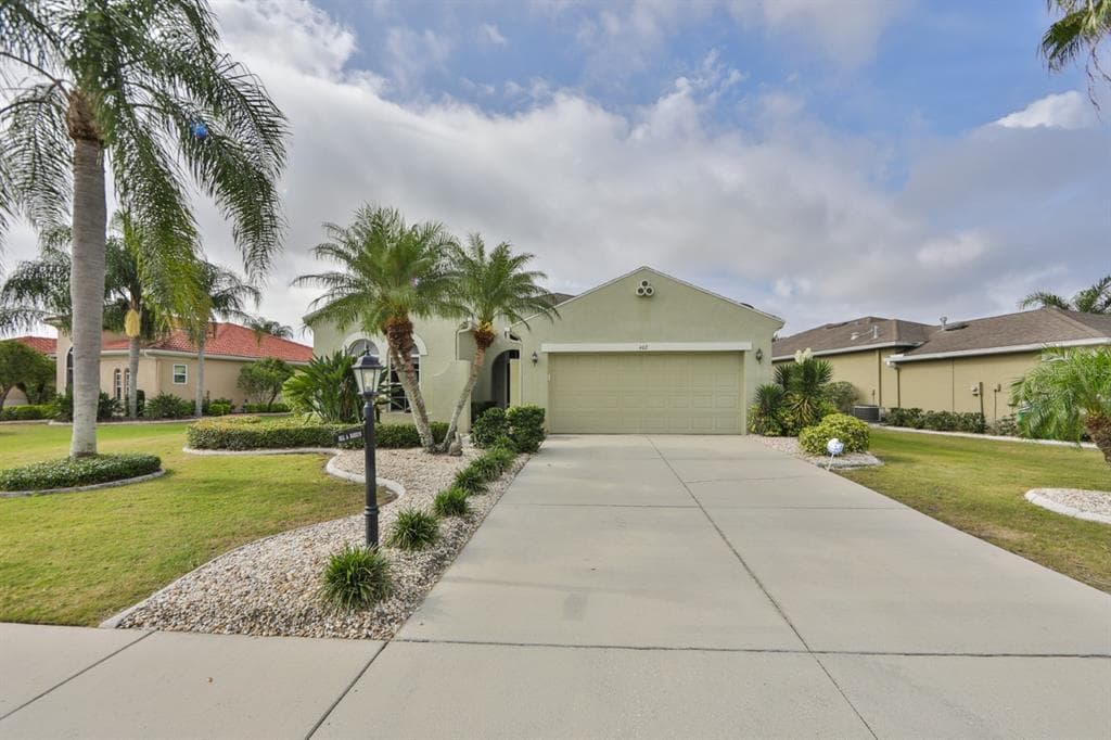 402 NOBLE FAIRE DRIVE SUN CITY CENTER, FL 33573