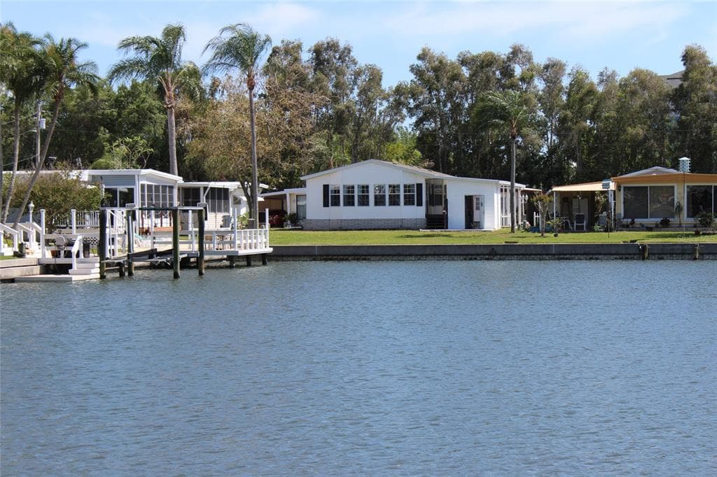 18675 US HIGHWAY 19 N UNIT 496 CLEARWATER, FL 33764