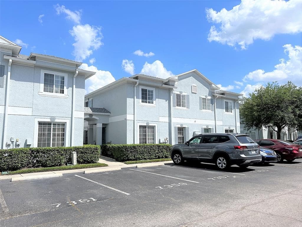 7355 E BANK DRIVE TAMPA, FL 33617