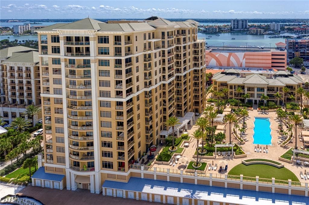11 BAYMONT STREET UNIT 707