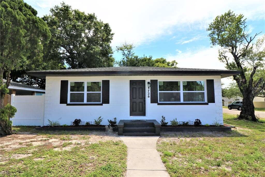 4738 38TH AVENUE N ST PETERSBURG, FL 33713