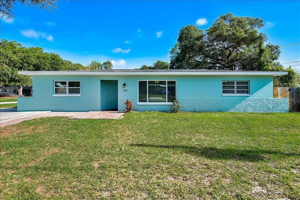 175 11TH AVENUE SW LARGO, FL 33770