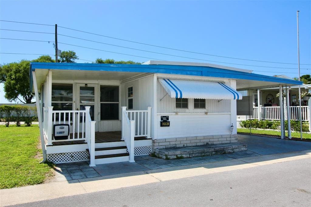 82016 A STREET N PINELLAS PARK, FL 33781