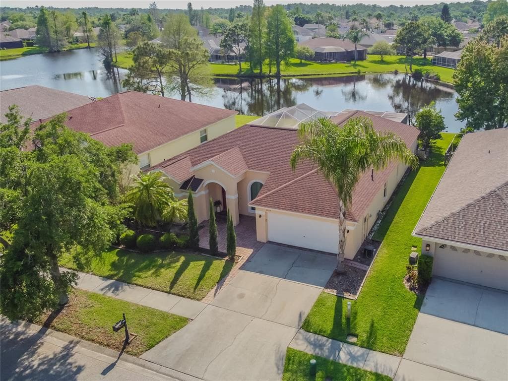 10124 DOWNEY LANE TAMPA, FL 33626