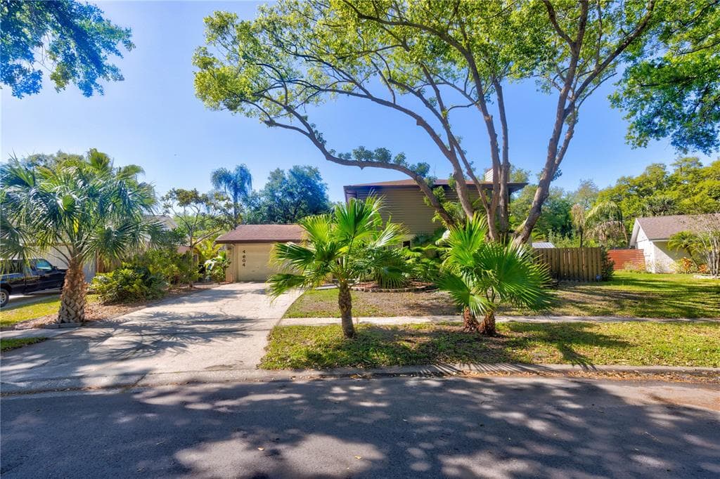 4604 BUCKEYE ROAD TAMPA, FL 33624