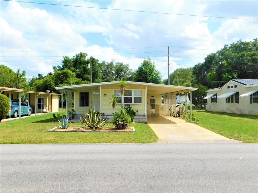 36810 KAY AVENUE ZEPHYRHILLS, FL 33542