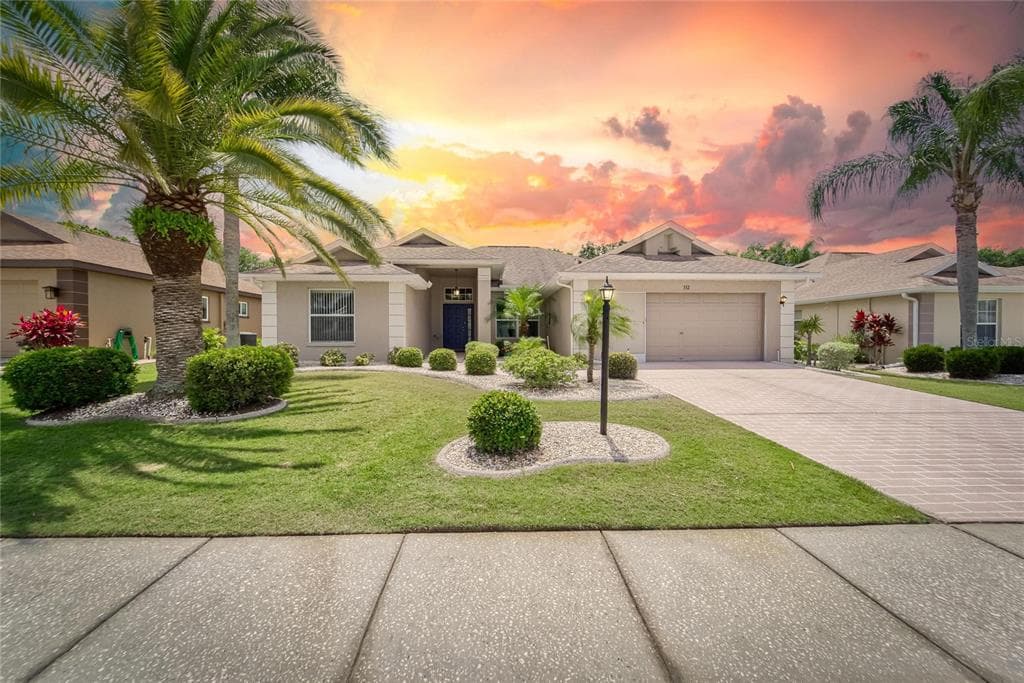 332 CALOOSA PALMS COURT SUN CITY CENTER, FL 33573