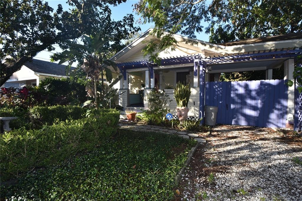 109 W FERN STREET TAMPA, FL 33604