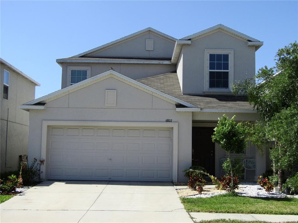 6807 BLUE MOON WAY