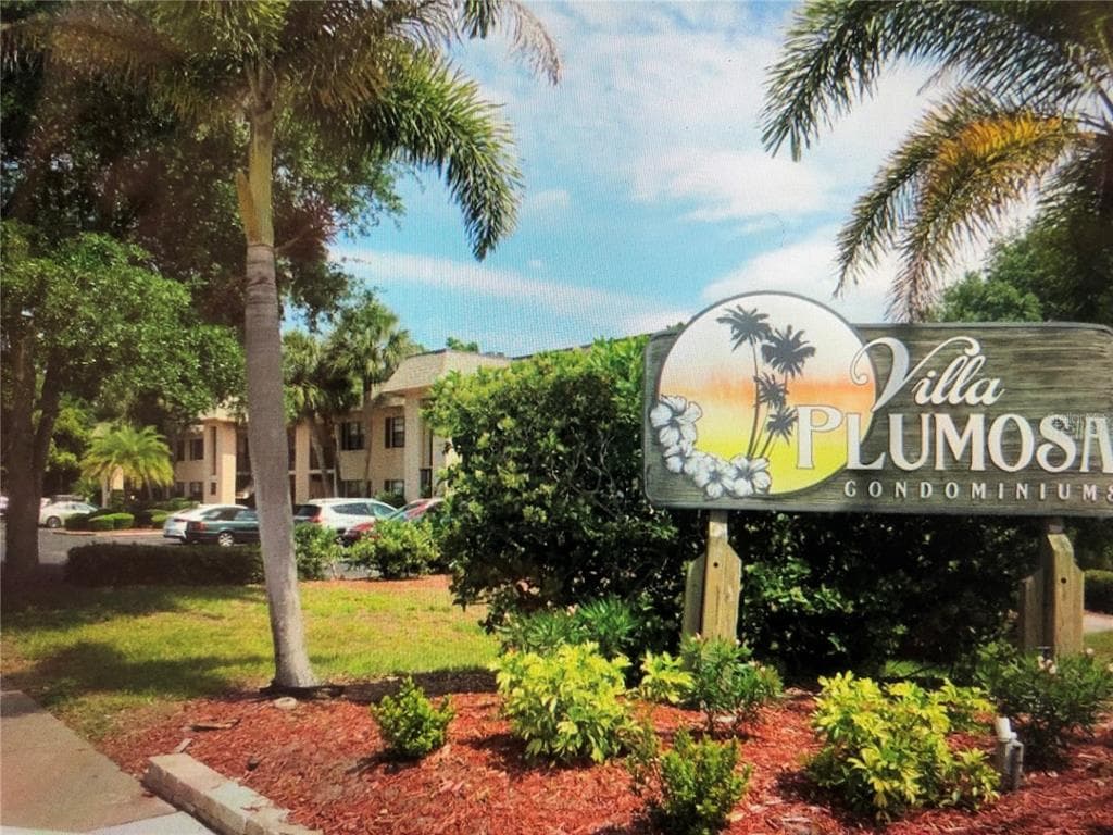 100 GRAND BOULEVARD UNIT 209 TARPON SPRINGS, FL 34689