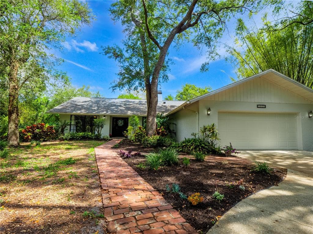 2008 OLD OAK LANE SAFETY HARBOR, FL 34695