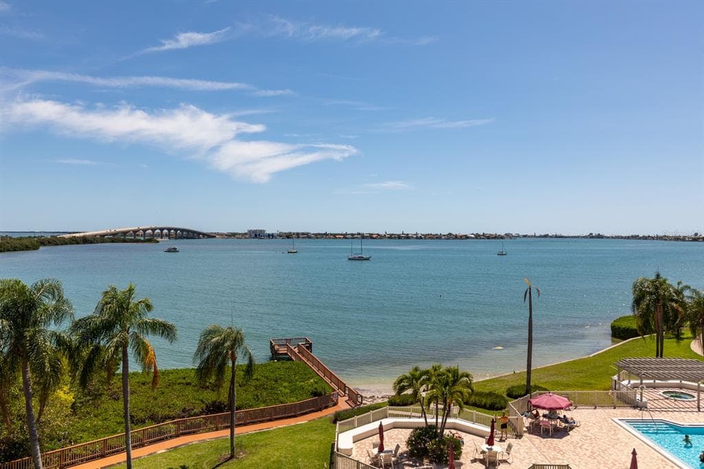 6365 BAHIA DEL MAR BOULEVARD UNIT 501 ST PETERSBURG, FL 33715