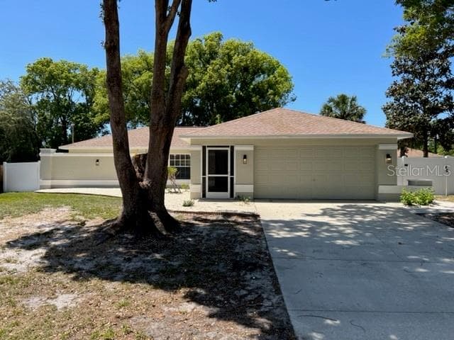 2407 MANDRELL AVENUE SPRING HILL, FL 34608