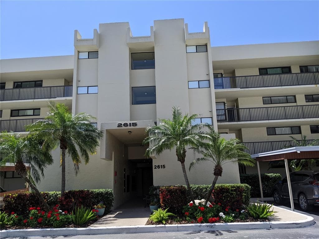 2615 COVE CAY DRIVE UNIT 207 CLEARWATER, FL 33760