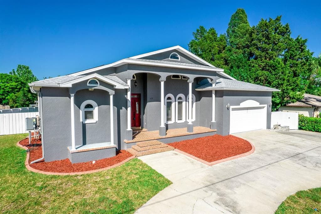 629 KINGSTON COURT APOLLO BEACH, FL 33572