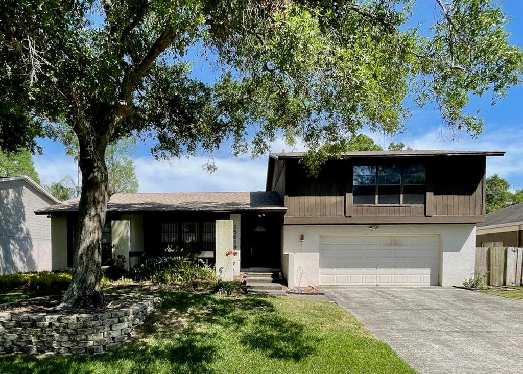 15619 GARDENSIDE LANE TAMPA, FL 33624