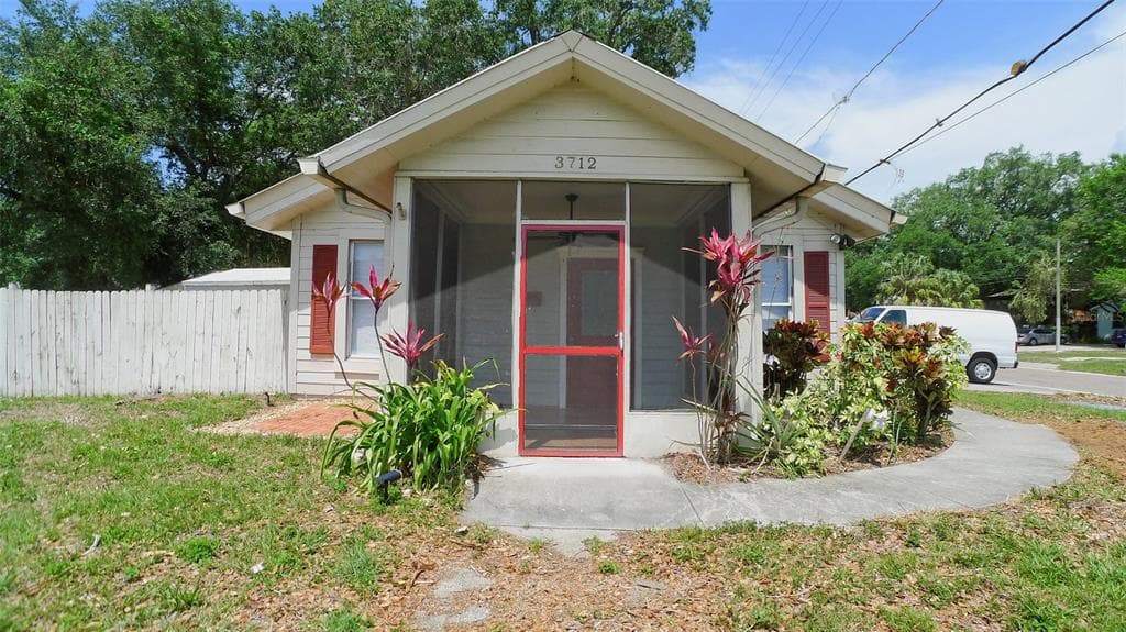 3712 STATE ROAD 580 W OLDSMAR, FL 34677