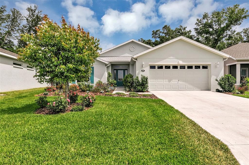 4587 SHENANDOAH RIVER TRAIL LEESBURG, FL 34748