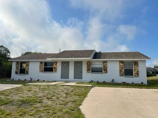 11755 WILLMINGTON BOULEVARD UNIT B PORT CHARLOTTE, FL 33981