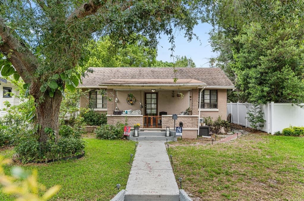 2737 3RD AVENUE N ST PETERSBURG, FL 33713