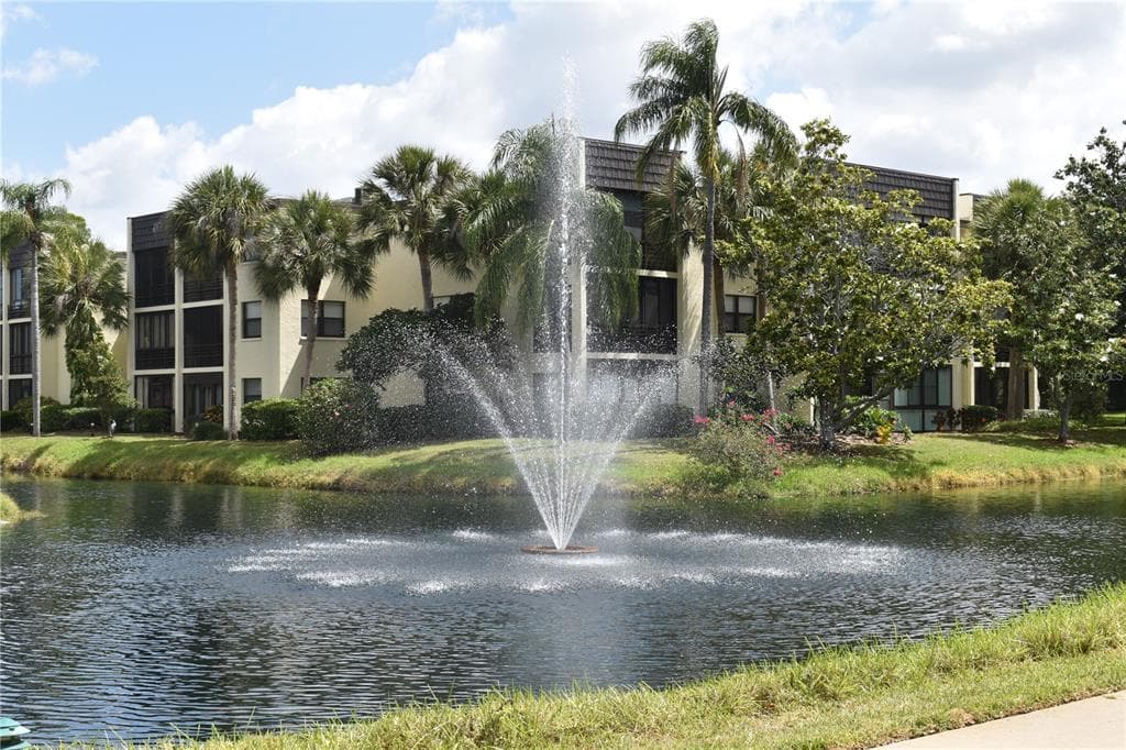 11945 143RD STREET UNIT 7229 LARGO, FL 33774
