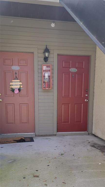 10263 GANDY BOULEVARD N UNIT 307 ST PETERSBURG, FL 33702